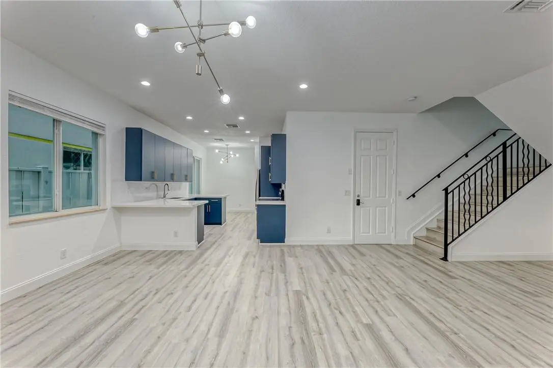 Photo 1 at 500 SW 4th Avenue, Fort Lauderdale