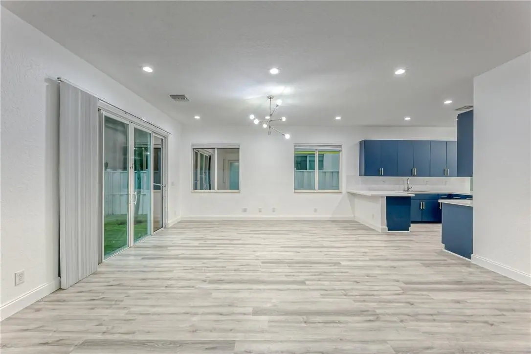 Photo 5 at 500 SW 4th Avenue, Fort Lauderdale