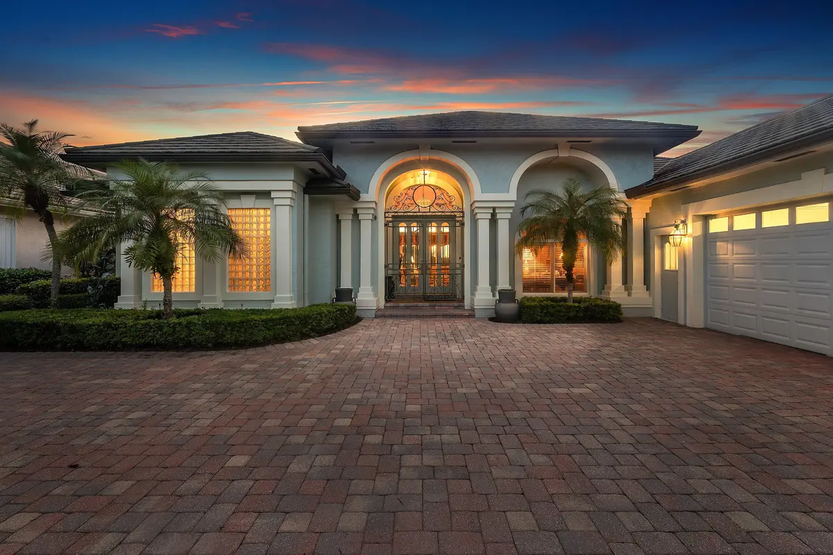 070-54CaymanPlace-PalmBeachGardens-FL-33 at 54 CAYMAN Place, Palm Beach Gardens