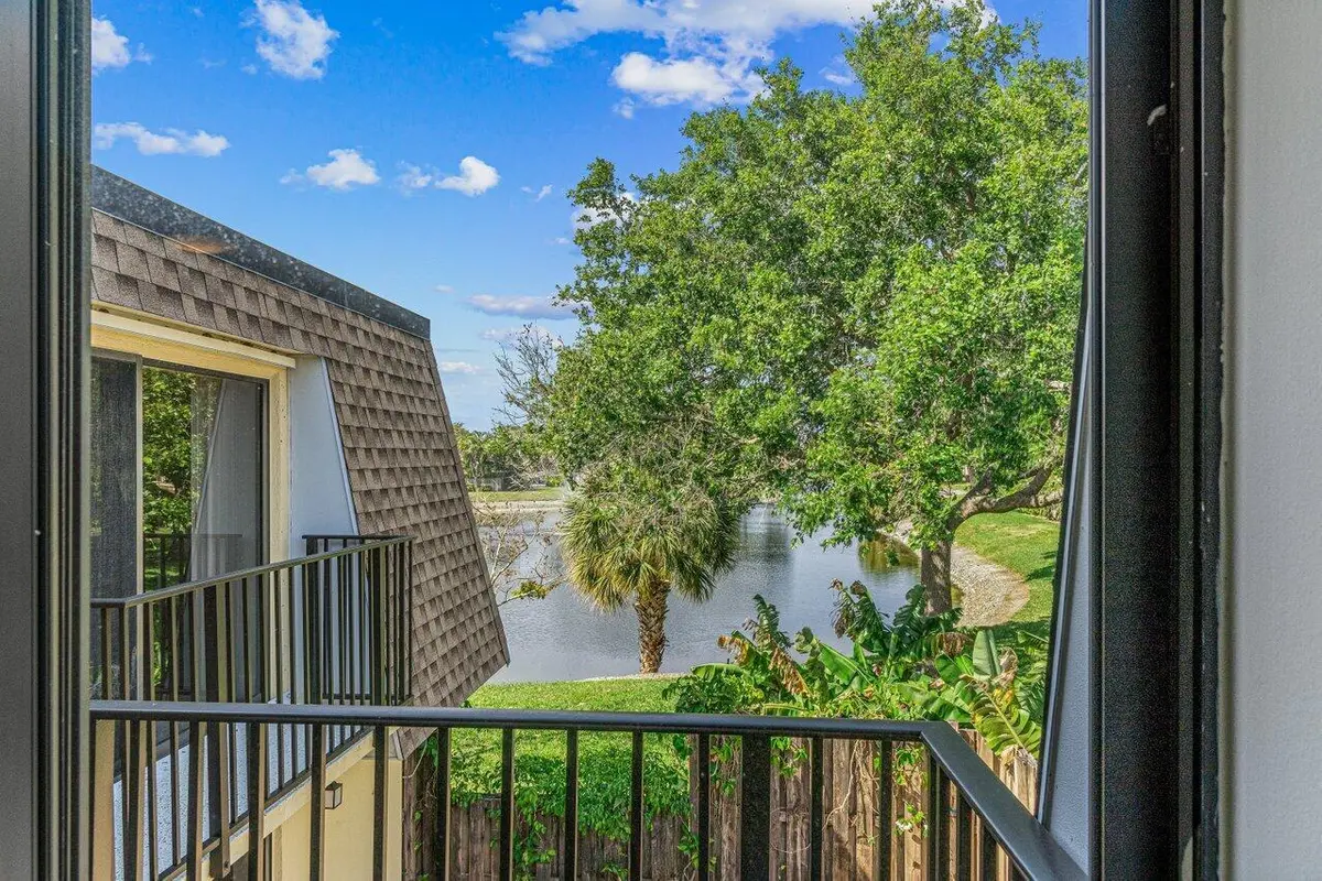 020-2929Southwest22ndCircle-DelrayBeach- at 2929 SW 22nd Circle 32B, Delray Beach