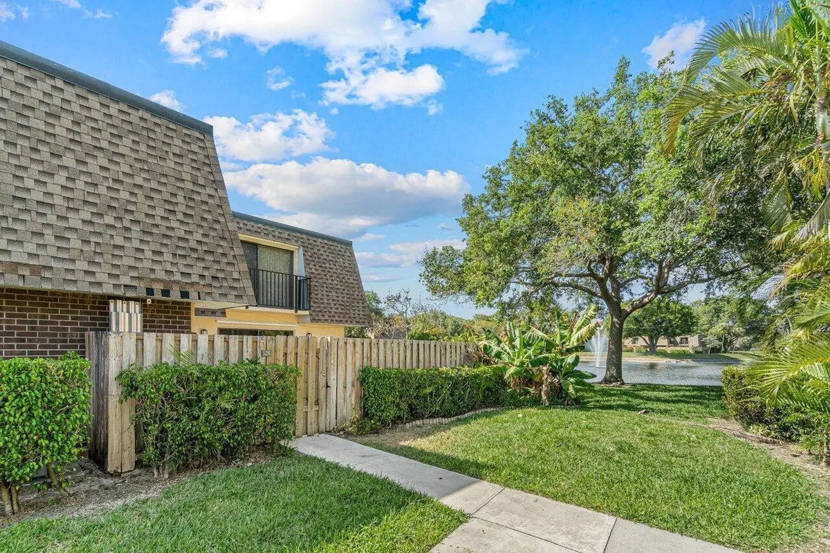 002-2929Southwest22ndCircle-DelrayBeach- at 2929 SW 22nd Circle 32B, Delray Beach