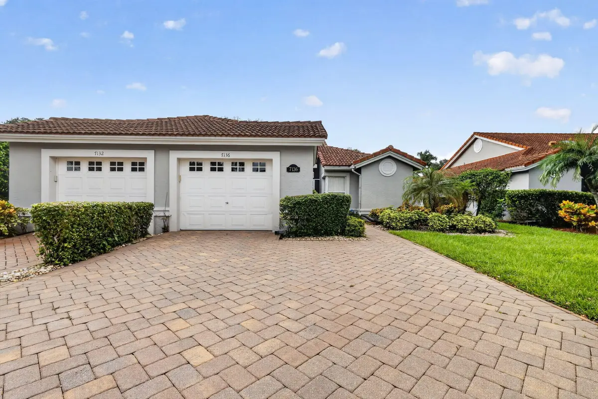 2-web-or-mls-_14A4324 at 7136 Summer Tree Drive, Boynton Beach