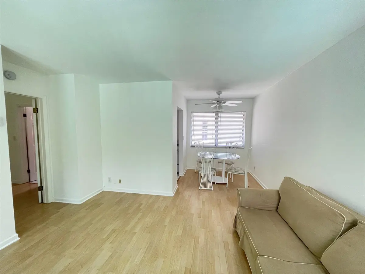 Photo 2 at 77 HENDRICKS Isle 9, Fort Lauderdale