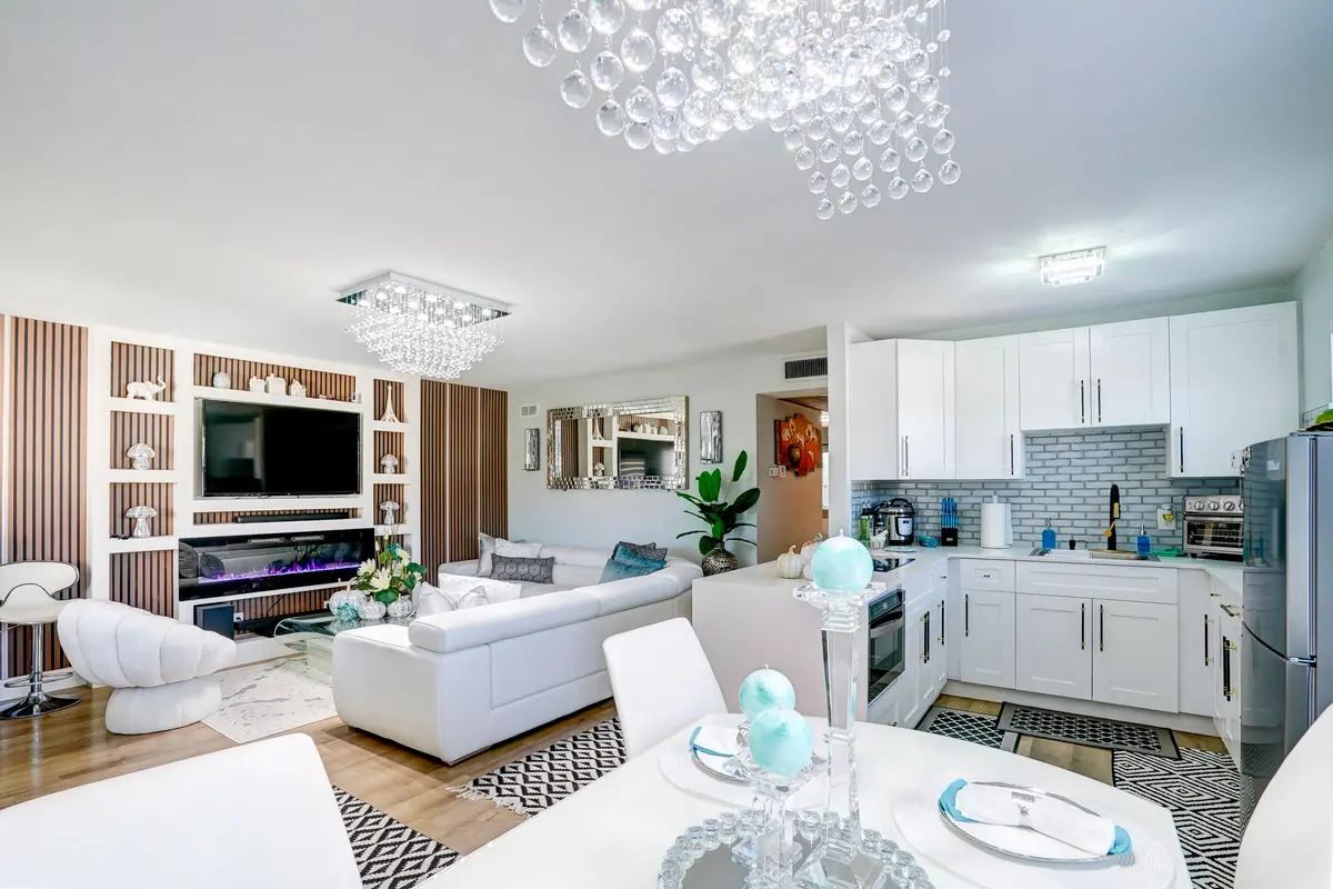 203WindsorI-28 at 203 S WINDSOR I 203, West Palm Beach
