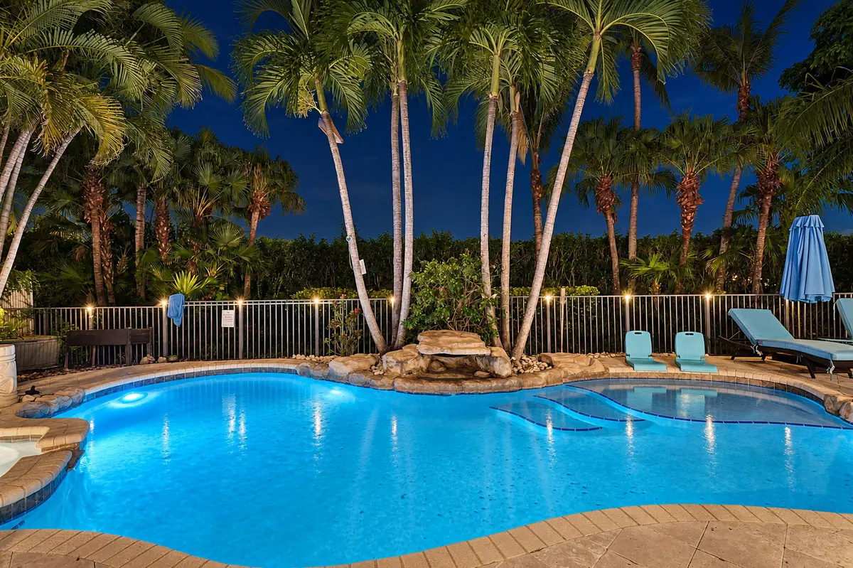 105-web-or-mls-DSC_7451_2_3_4_5 at 8776 Cobblestone Point Circle, Boynton Beach