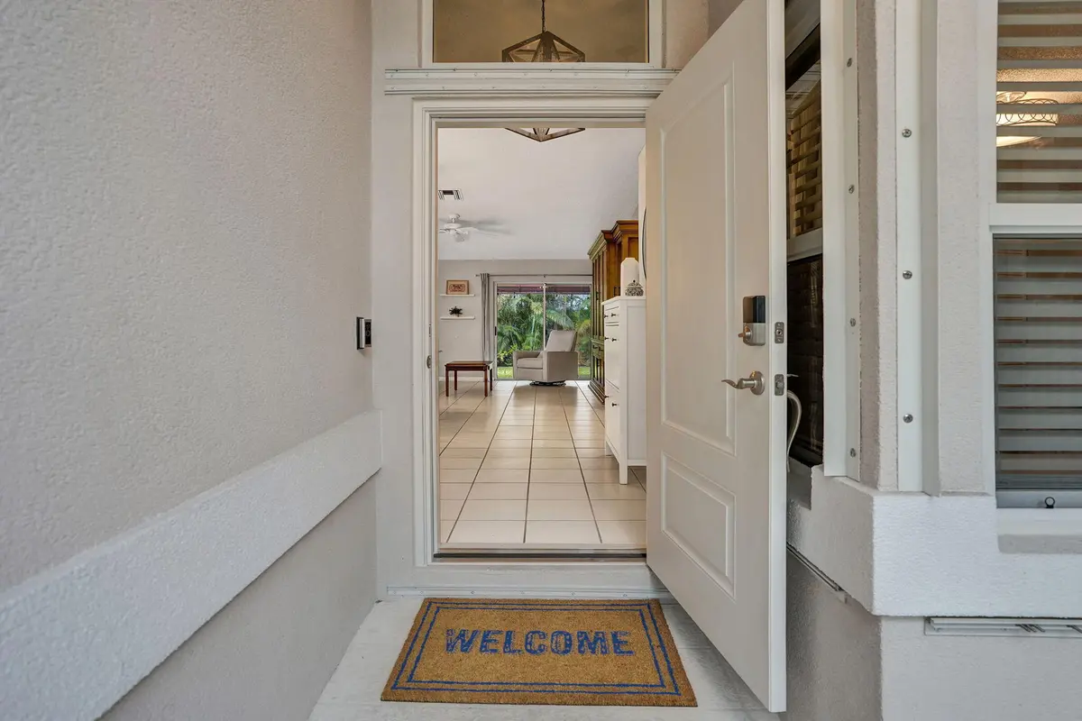17-web-or-mls-DSC08179 at 3763 S LANCEWOOD Place, Delray Beach