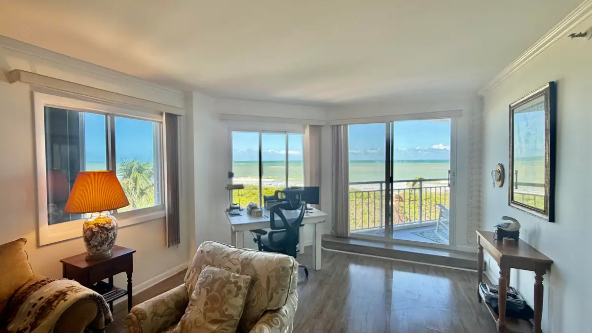 IMG_3638 at 3870 N Hwy A1A 401, Hutchinson Island