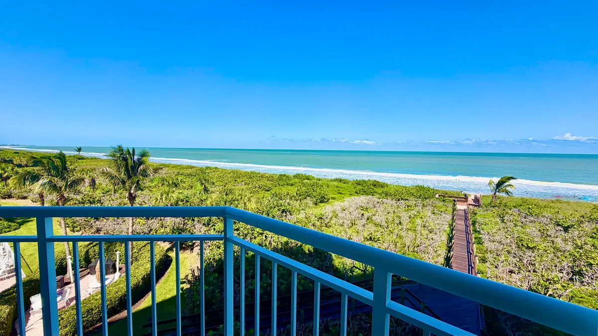 IMG_3640 at 3870 N Hwy A1A 401, Hutchinson Island