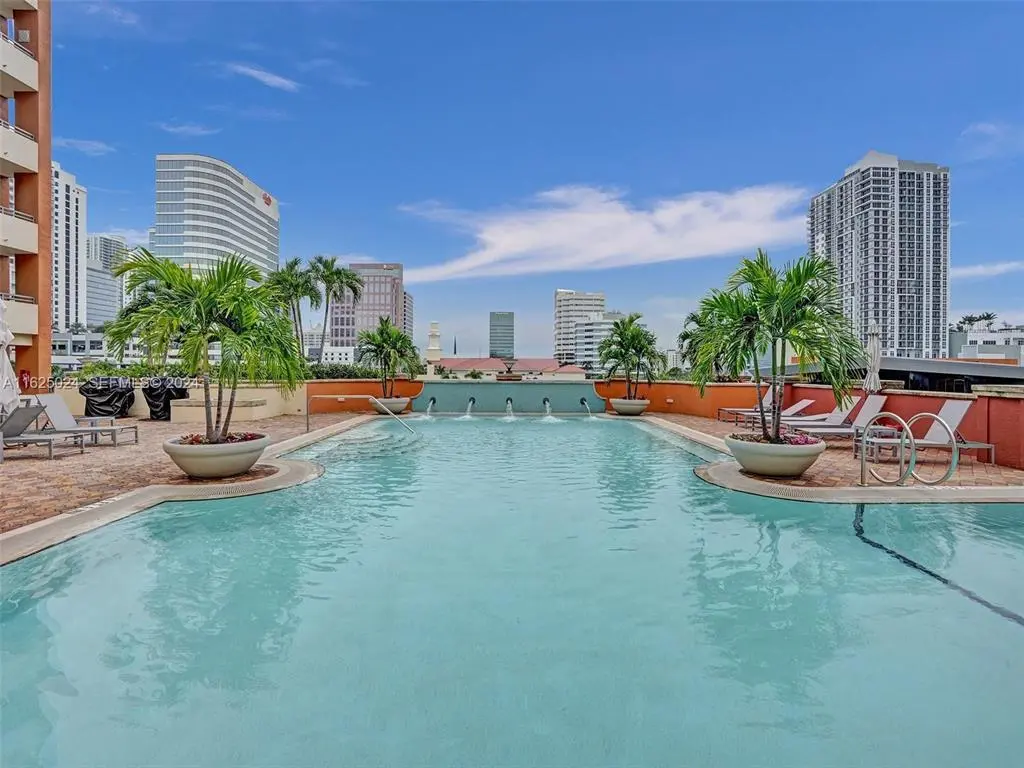 Pool Deck at 110 N FEDERAL Highway 1214, Fort Lauderdale