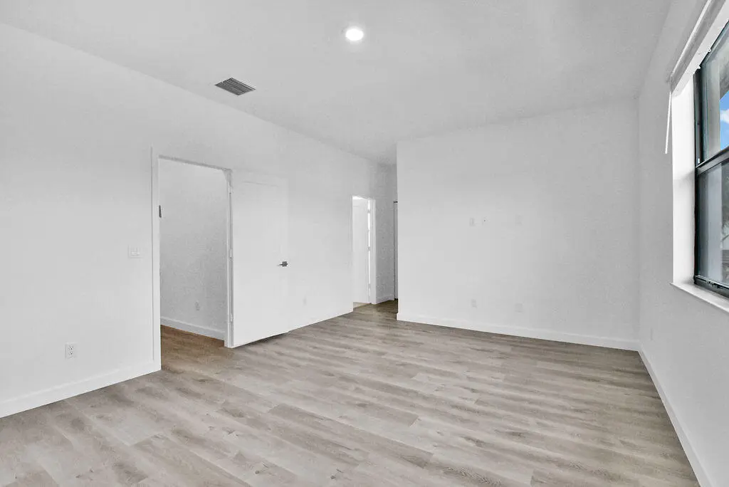PALM 4.3 MASTR at 706 Del Vista Road, Pompano Beach