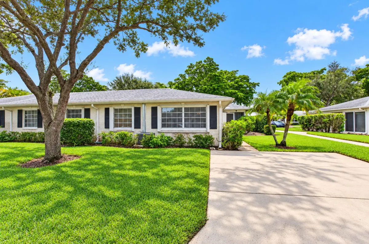 1-web-or-mls-DSC_8931(1) at 10128 S 44th Drive 370, Boynton Beach
