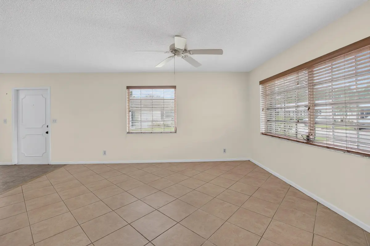 7-web-or-mls-DSC_8959 at 10128 S 44th Drive 370, Boynton Beach
