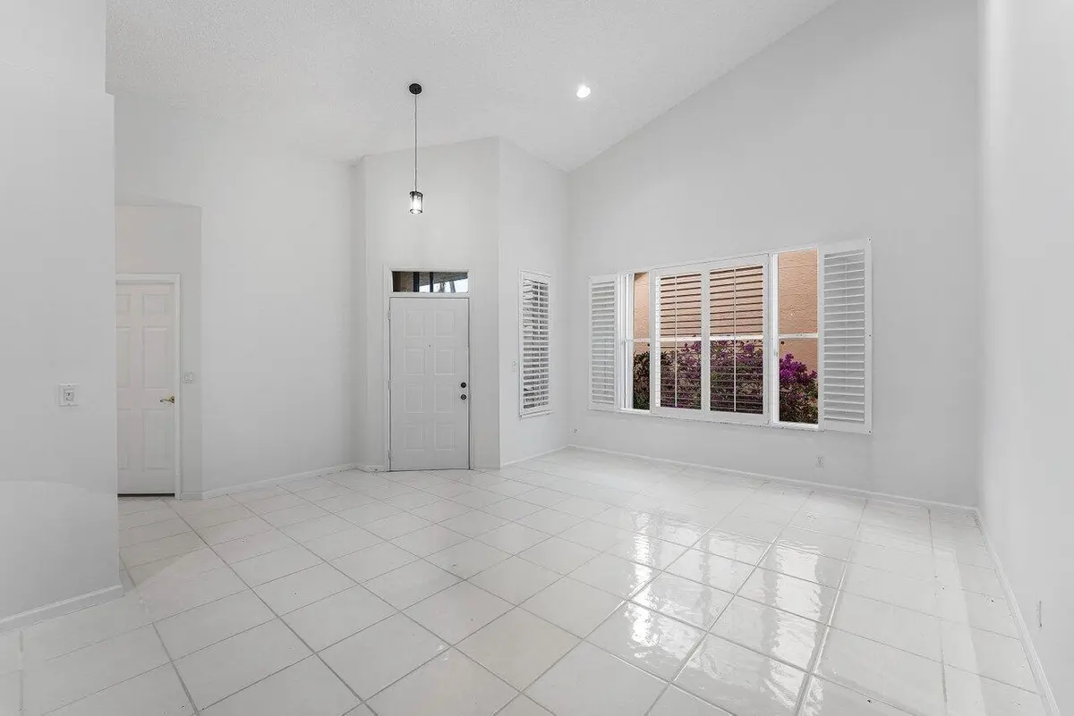 Living room at 8288 Horseshoe Bay Road, Boynton Beach