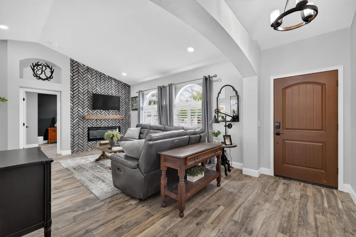 4-print-3A5A1013 at 5552 NW CRUZAN Avenue, Port St. Lucie
