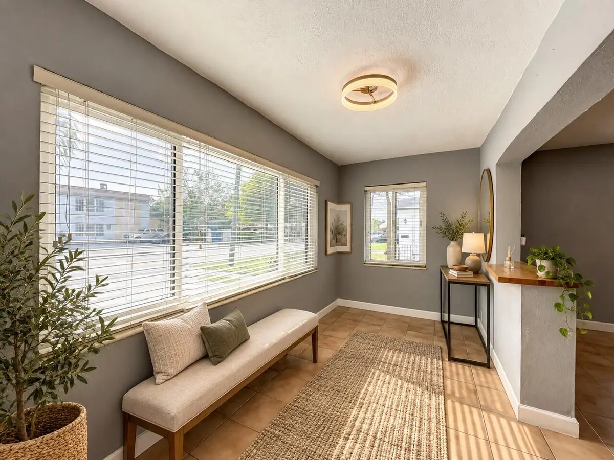 8DE7473D-CC37-4751-8792-5E9275D986BB at 2649 JOHNSON Street, Hollywood