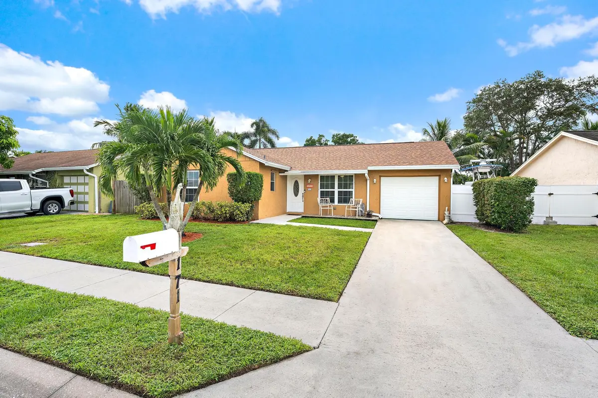 171 Banyan Cir-1 at 171 Banyan Circle, Jupiter