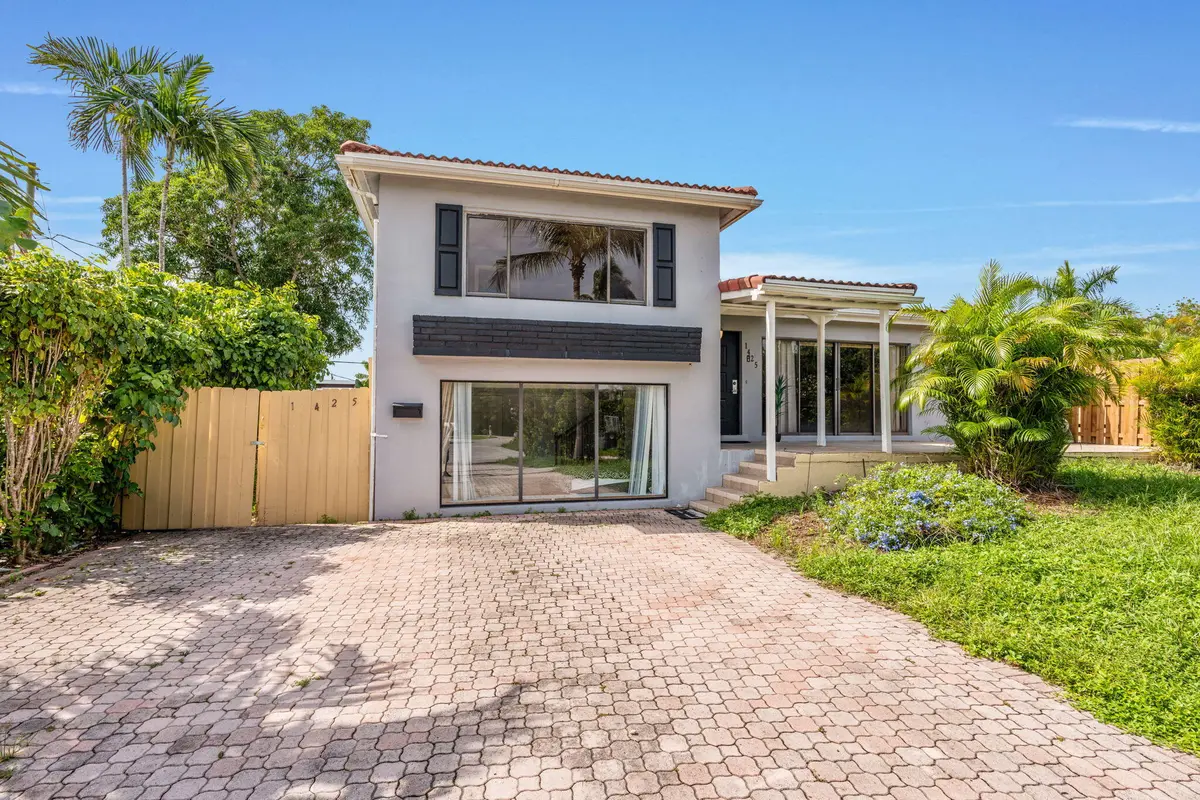 2-web-or-mls-A7409493 at 1425 NE 4th Court, Boca Raton