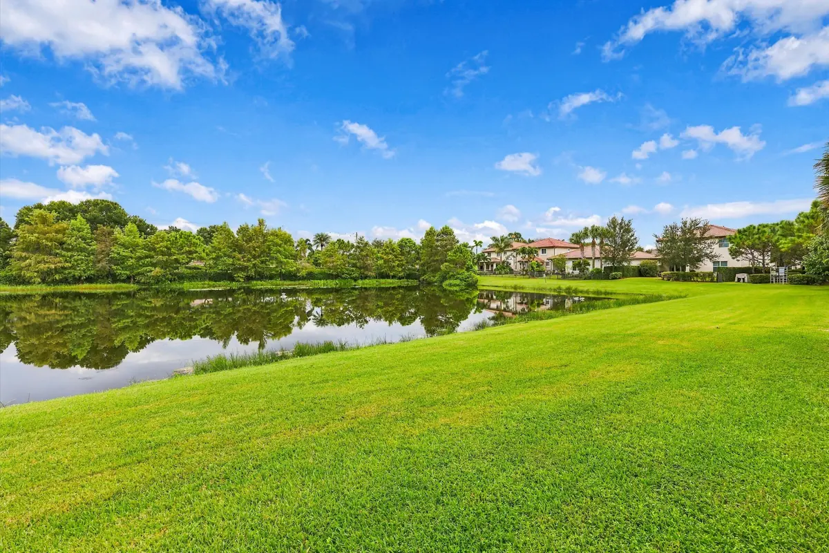 64_453a9151 at 6854 LANGDON Way, Lake Worth