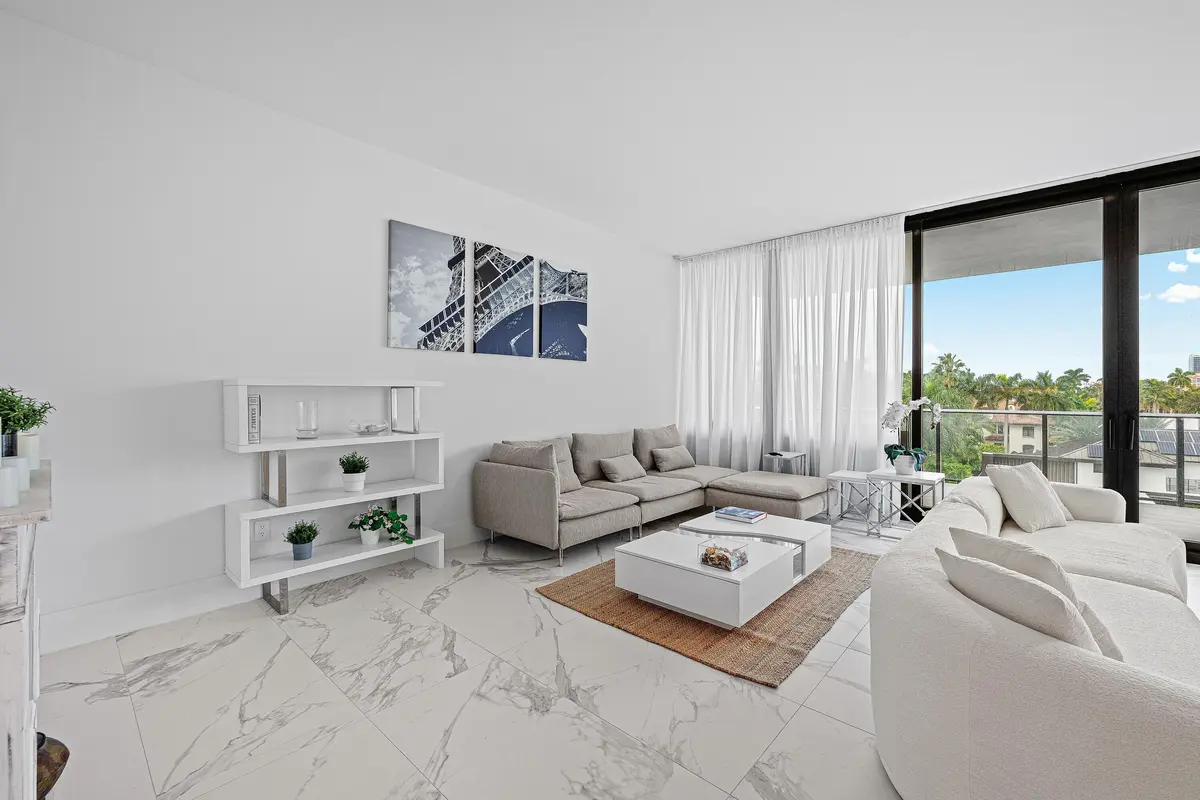 007-160IsleofVeniceDrive-403-FortLauderd at 160 Isle Of Venice Drive 403, Fort Lauderdale