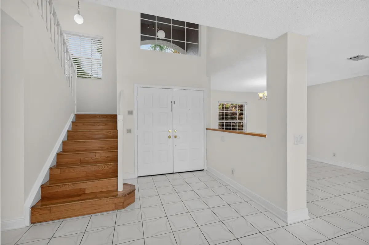 10-web-or-mls-DSC_1404 at 10621 Wheelhouse Circle, Boca Raton