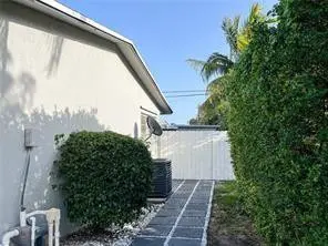 Photo 4 at 1010 NE 24TH Street, Pompano Beach