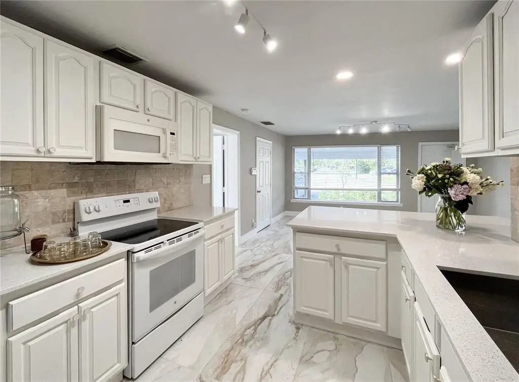Photo 5 at 1010 NE 24TH Street, Pompano Beach