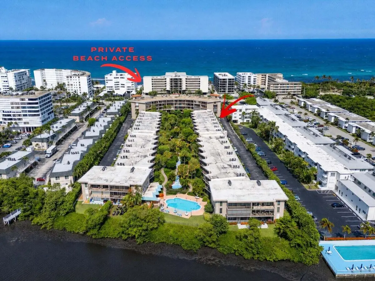 S Ocean 9 at 3605 S Ocean Boulevard 227, Palm Beach