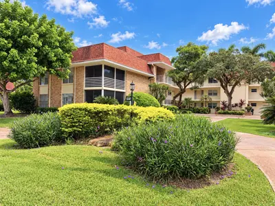 5510 TAMBERLANE Circle 147, Palm Beach Gardens – Condominium for rent