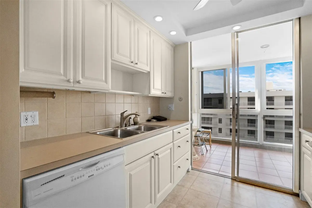Photo 4 at 3100 NE 49TH Street 1105, Fort Lauderdale