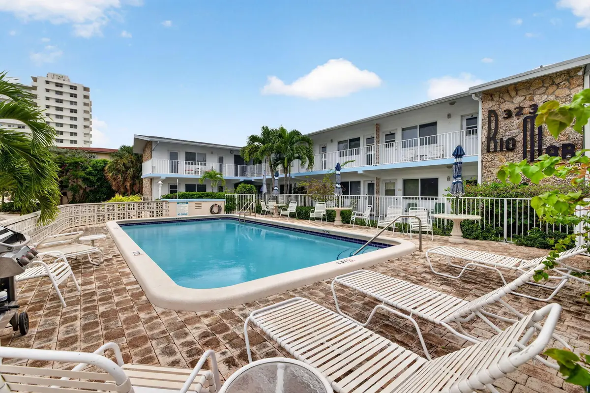 1-web-or-mls-699A6017 at 3232 Canal Drive, Pompano Beach