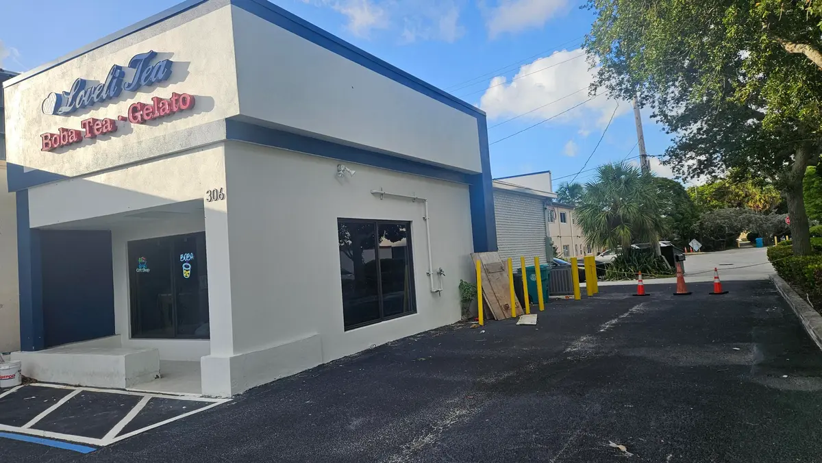 1Side at Commercial Space, Boynton Beach