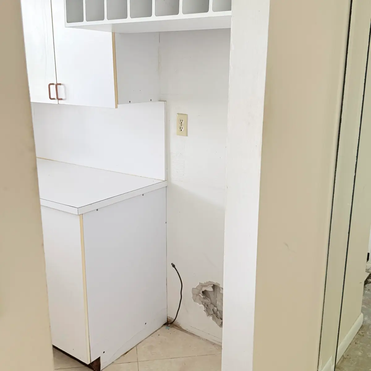 Kitchen 1 at 20 SE 13th Street Unit a2, Boca Raton