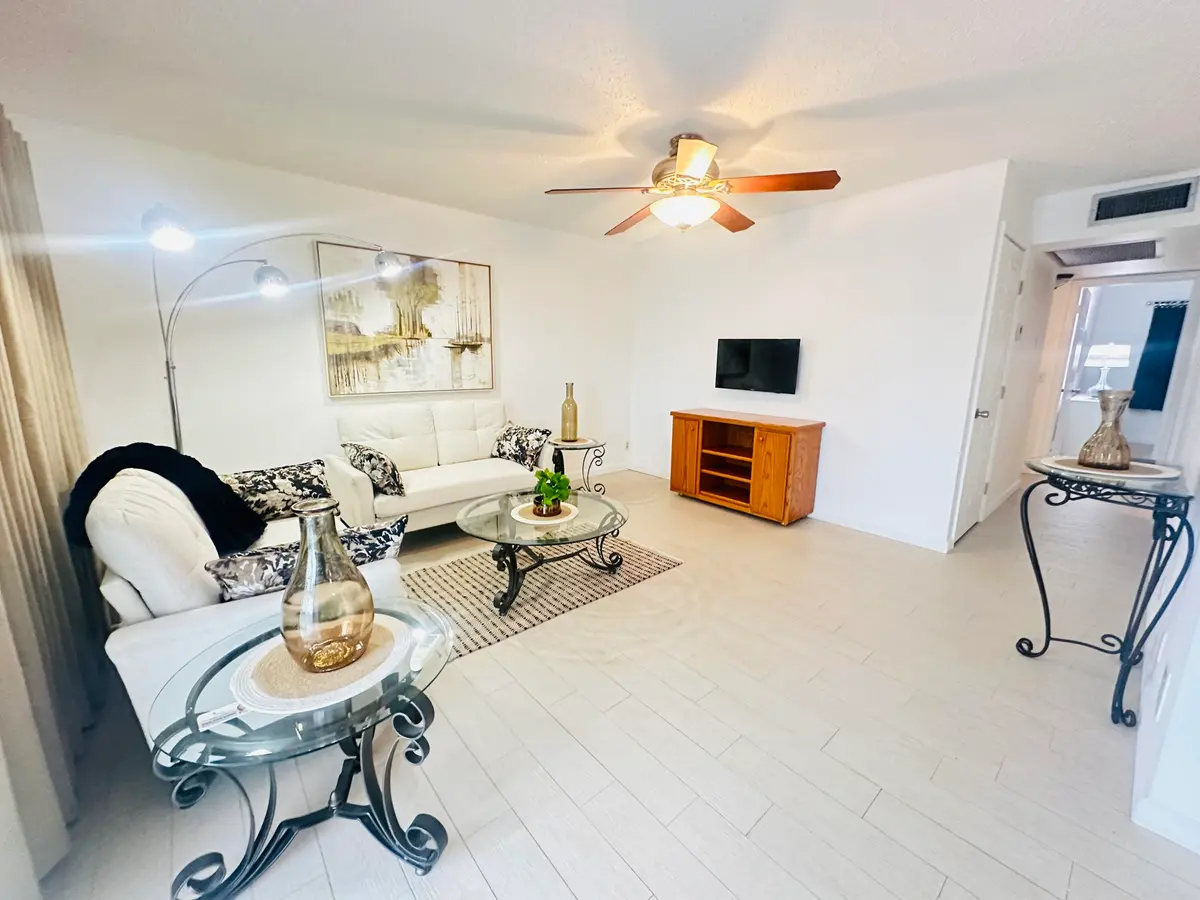 IMG_2493 at 371 Markham Q, Deerfield Beach