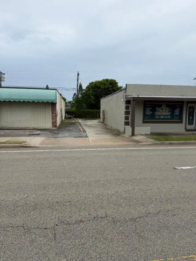 office2 at 416 W LANTANA Road A, Lantana