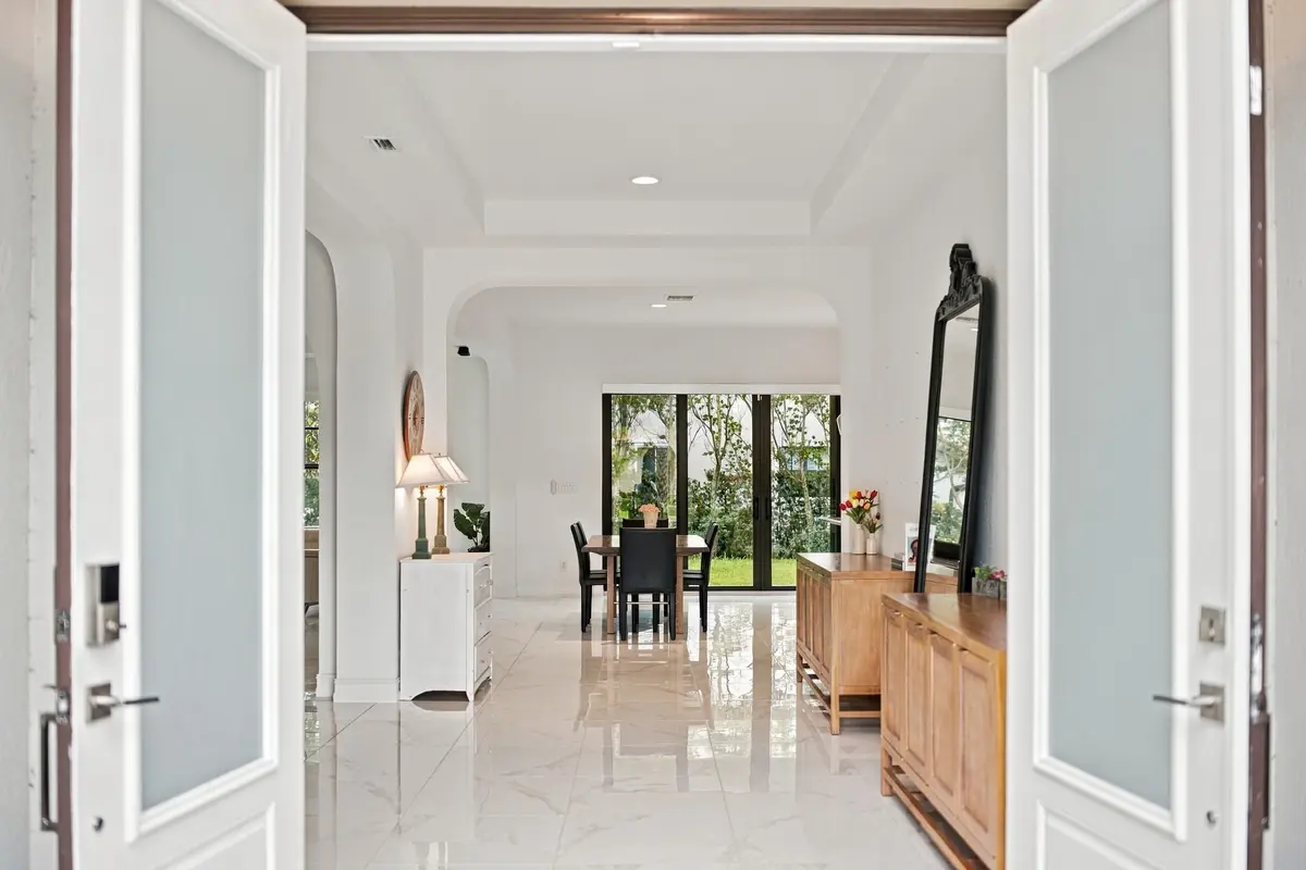 9__jjl0798 at 10982 PINNACLE Way, Parkland
