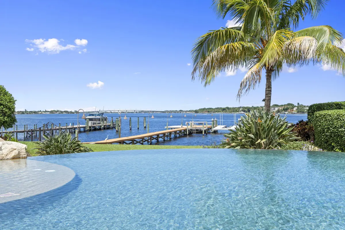 im inside your pool at 4089 SE OLD SAINT LUCIE Boulevard, Stuart