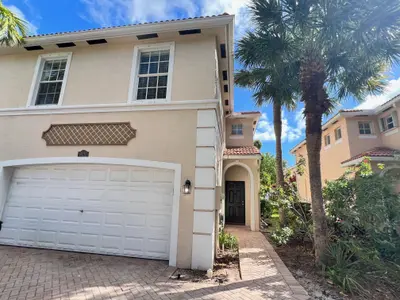 9120 VILLA PALMA Lane, Palm Beach Gardens – Townhouse for rent