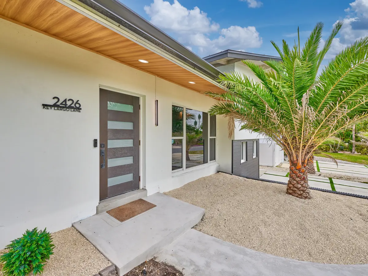 (4) Front Door at 2426 Key Largo Lane, Fort Lauderdale