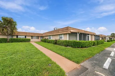 334 Seville N, Delray Beach – Condominium for sale