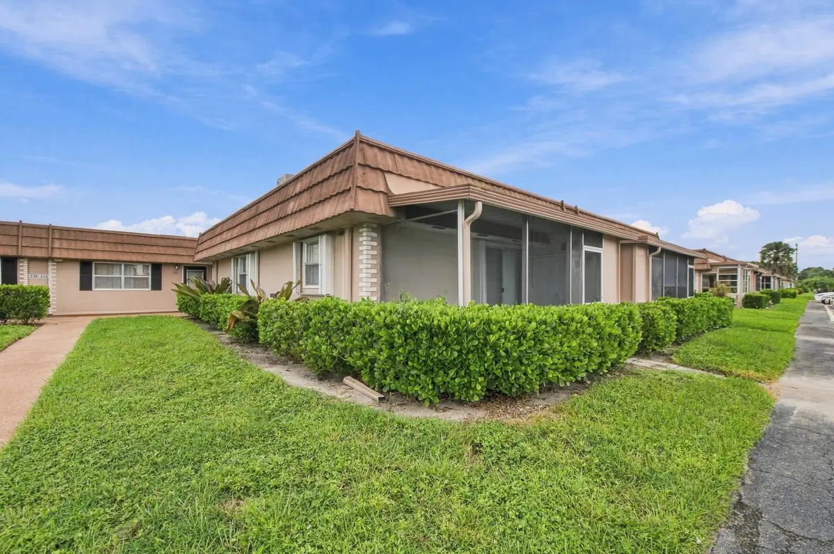 2__dsc3235 at 334 Seville N, Delray Beach