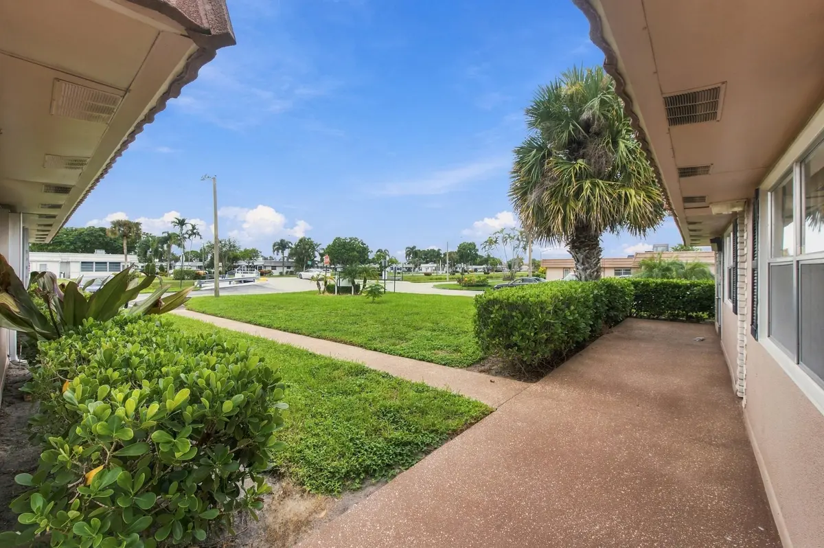 5__dsc3205 at 334 Seville N, Delray Beach