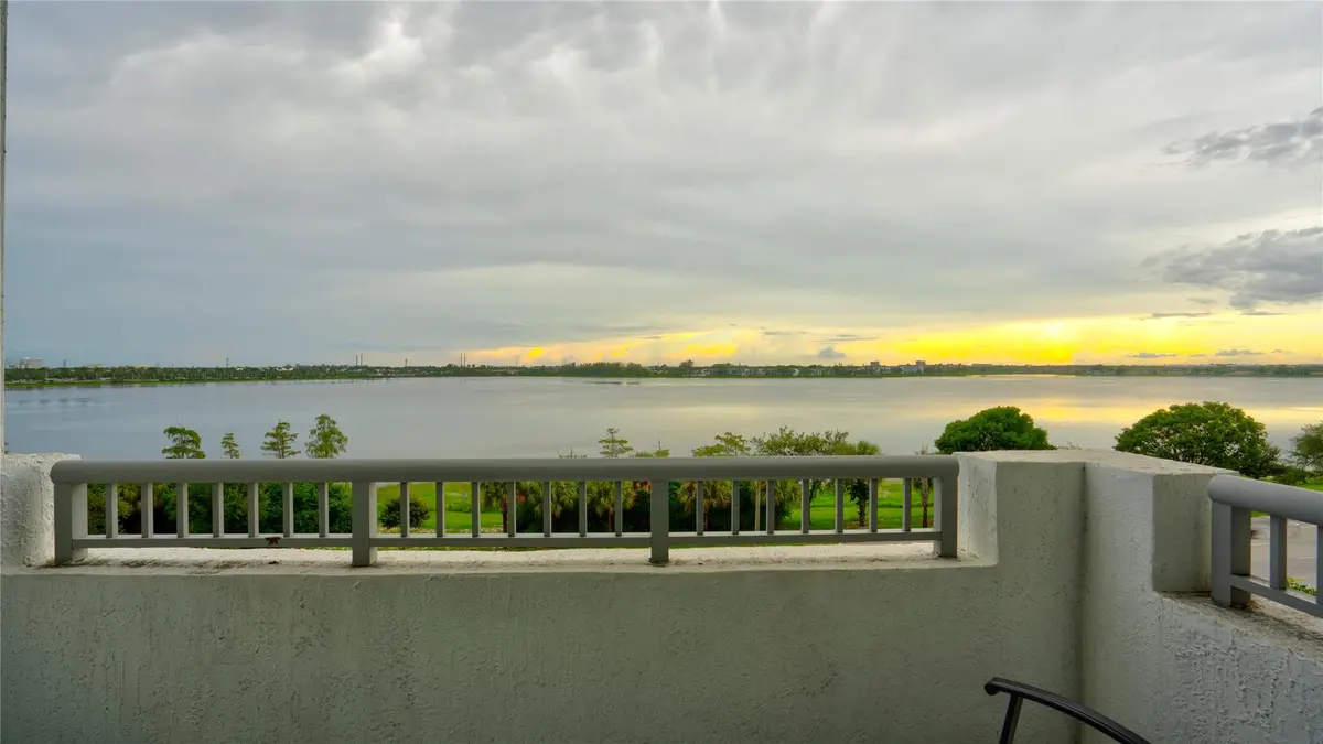 Photo 5 at 300 S Australian Avenue 408, West Palm Beach