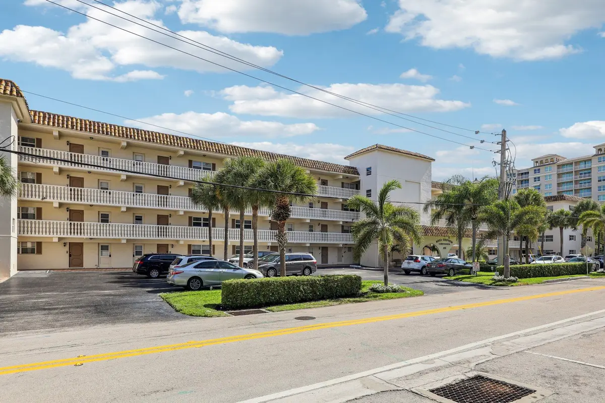 4-web-or-mls-E Royal Palm Rd-2005-004 at 200 E Royal Palm Road 3040, Boca Raton
