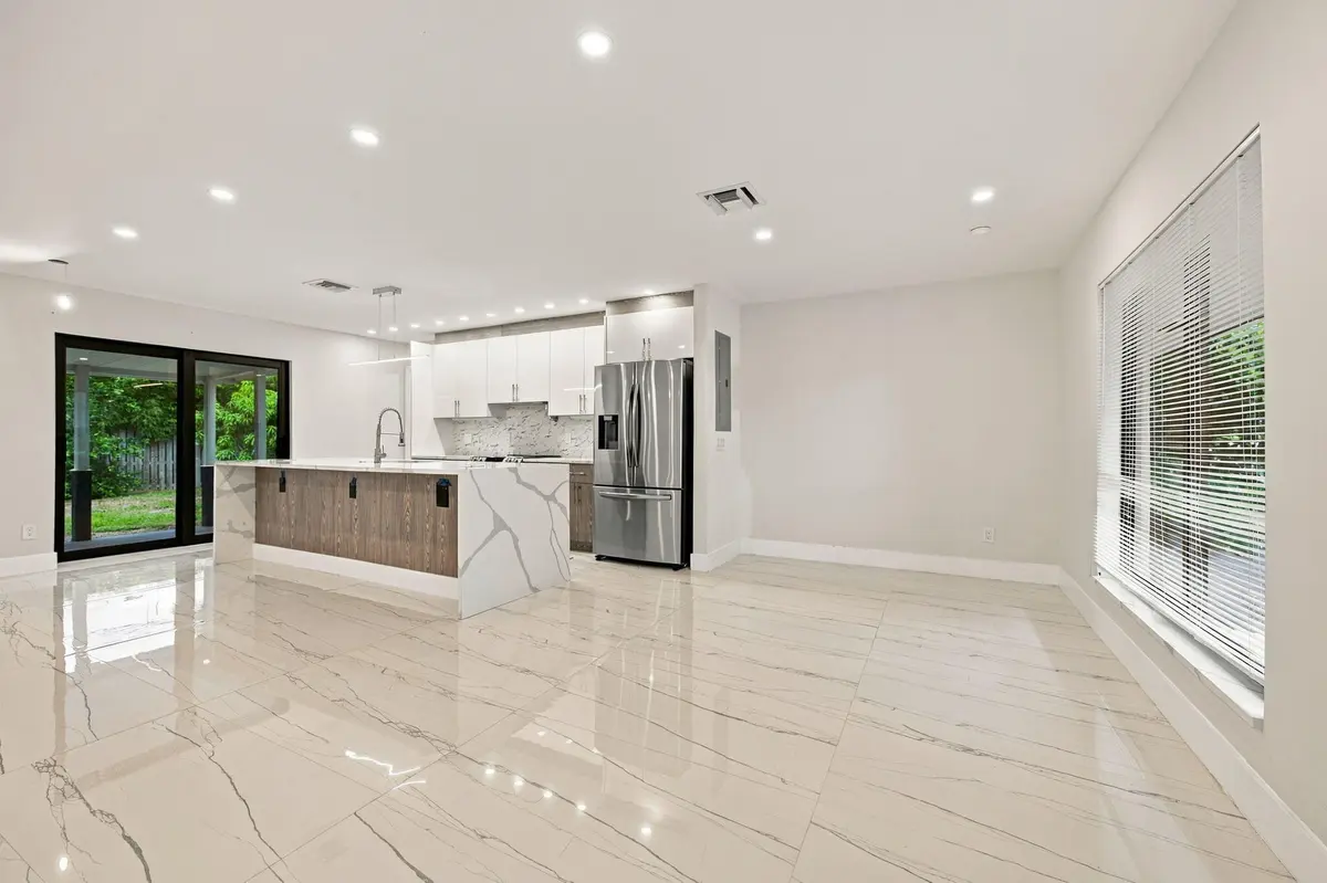 8-web-or-mls-4741-ne-19th-ave at 4741 NE 19TH Avenue, Fort Lauderdale