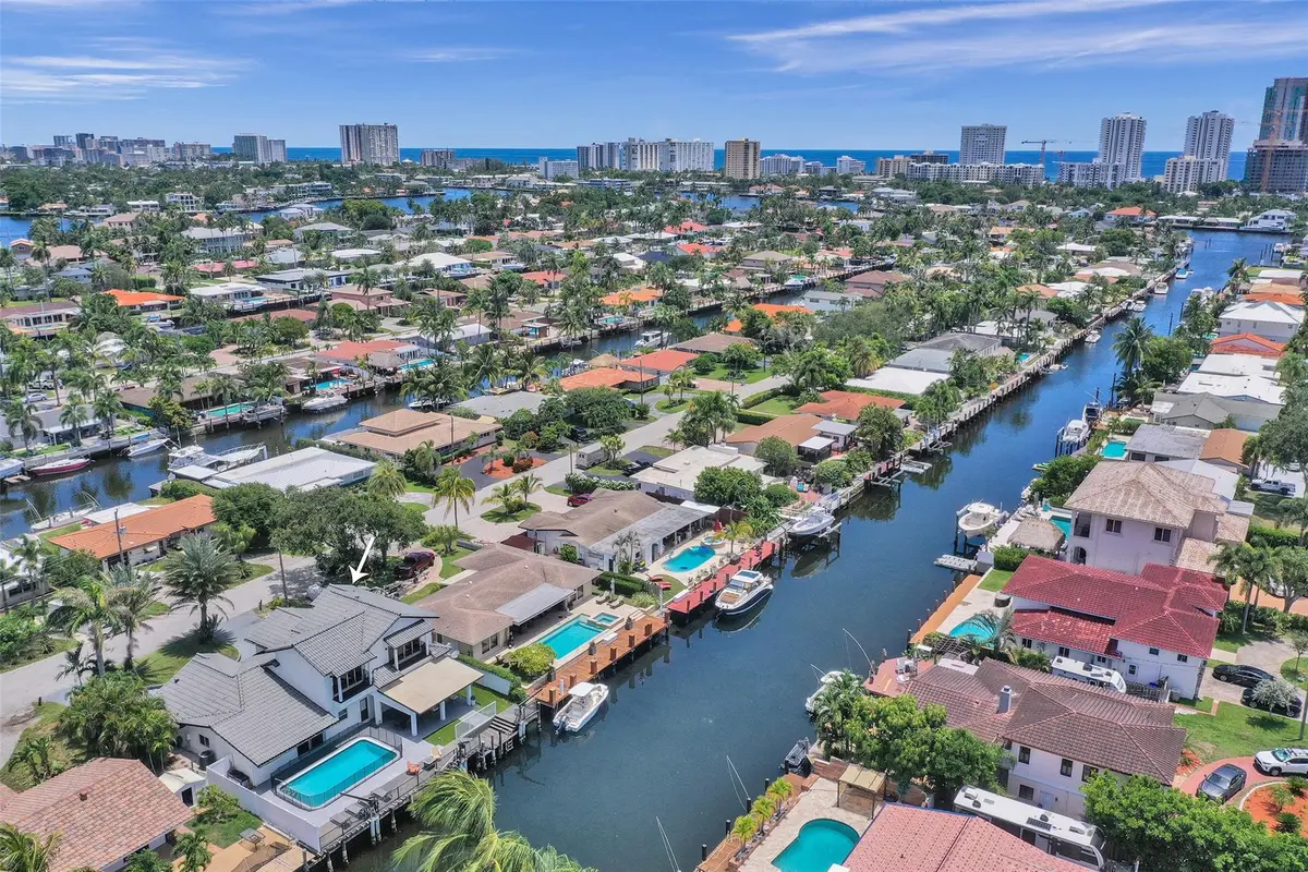 Photo 3 at 2256 SE 10TH Street, Pompano Beach