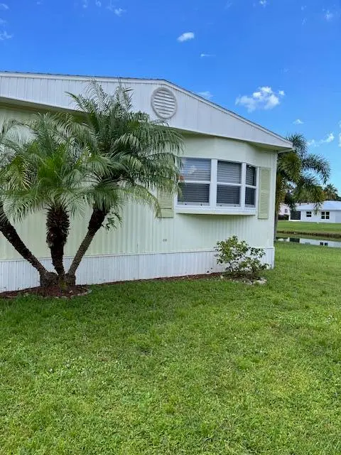 Side of Structure at 7 La Paloma Lane, Port St. Lucie