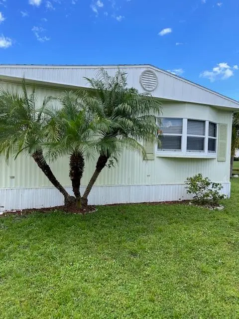 Side of Structure at 7 La Paloma Lane, Port St. Lucie