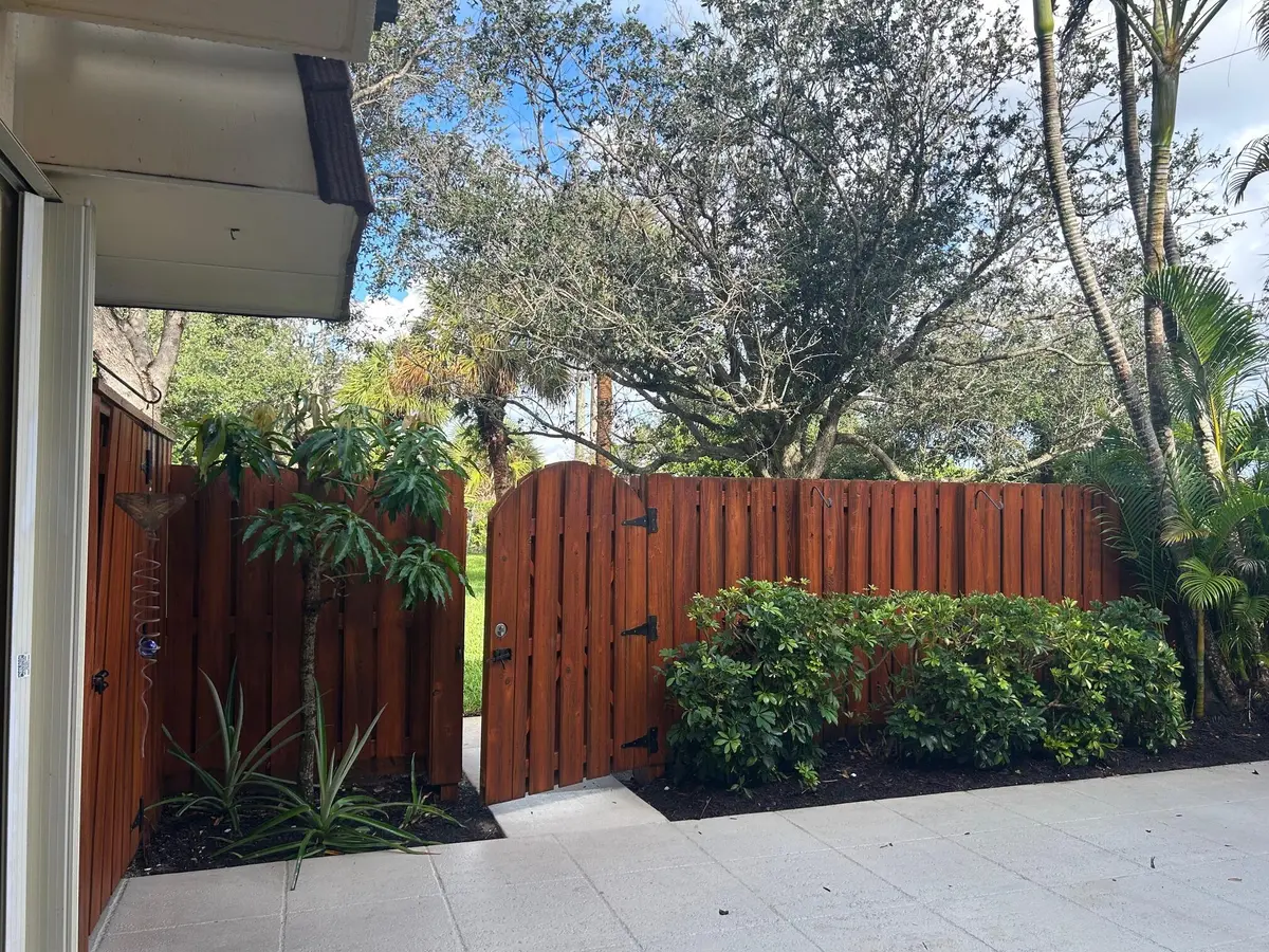 Courtyard at 2610 26th Court 2610, Jupiter