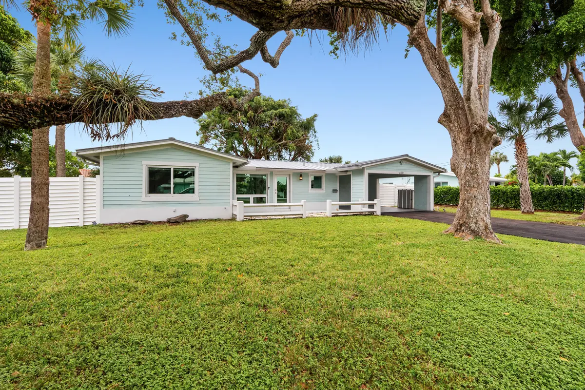 DSC03516 at 690 SE 5th Court, Pompano Beach