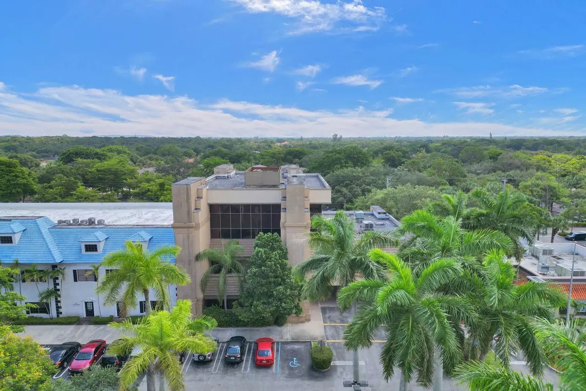 Photo 1 at 1505 N UNIVERSITY Drive, Coral Springs